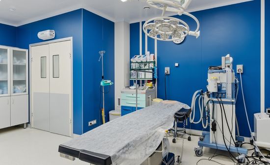 Комфорт и безопасность в центре хирургии Euromed Clinic